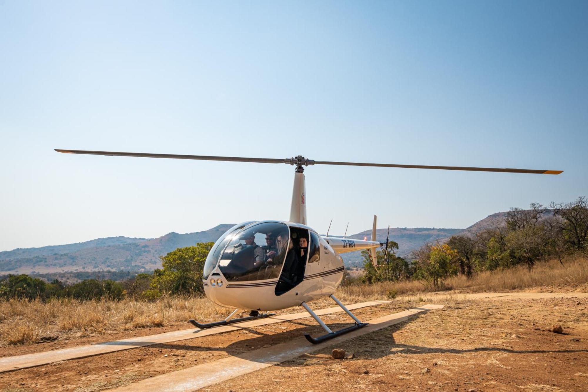 Valley Lodge - Babanango Game Reserve Dundee Bagian luar foto