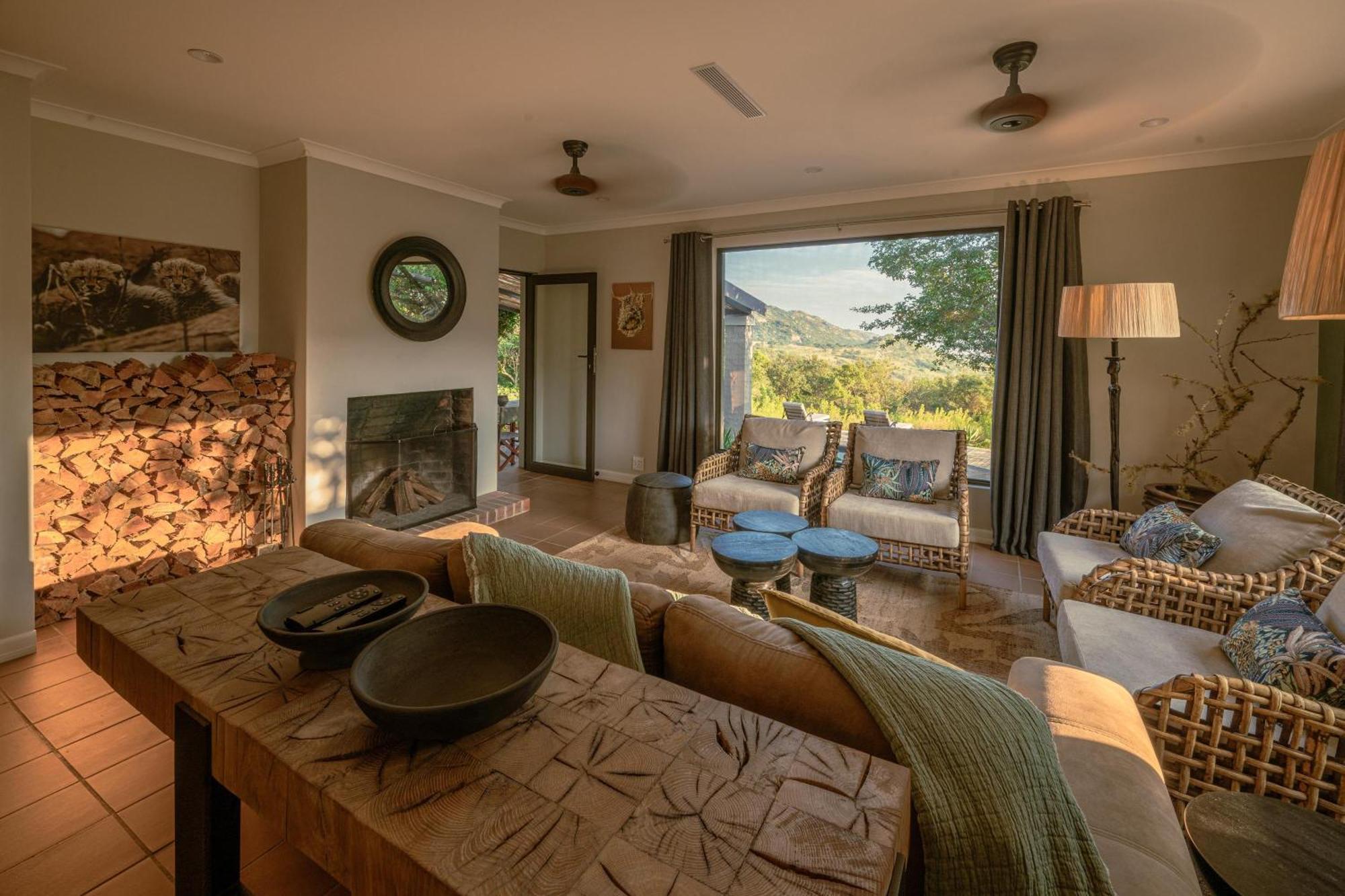 Valley Lodge - Babanango Game Reserve Dundee Bagian luar foto